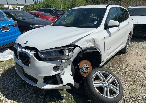 BMW X1 cena 66900 przebieg: 56300, rok produkcji 2018 z Koprzywnica małe 407